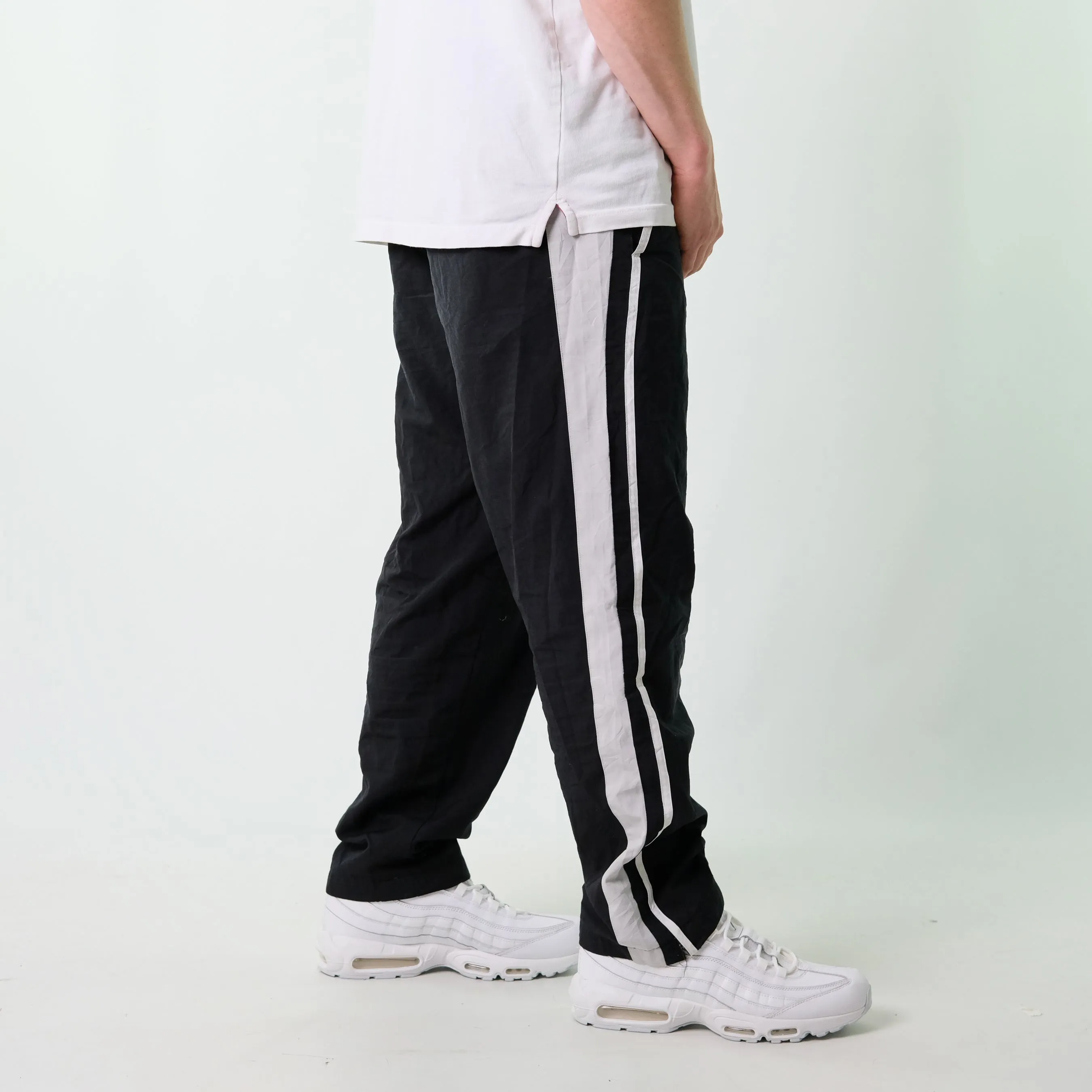 Black y2ks Nike Tracksuit Bottoms  Baggy Pants (40x30)