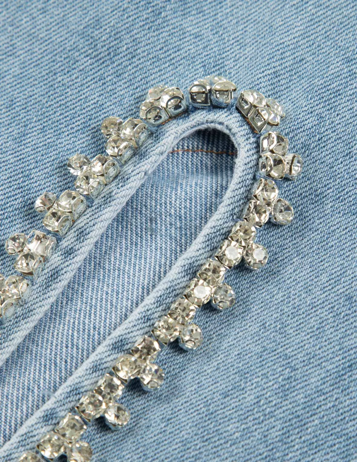 Crystal Embellished and Seagull Hollow-out Fashion Fit Denim Jeans