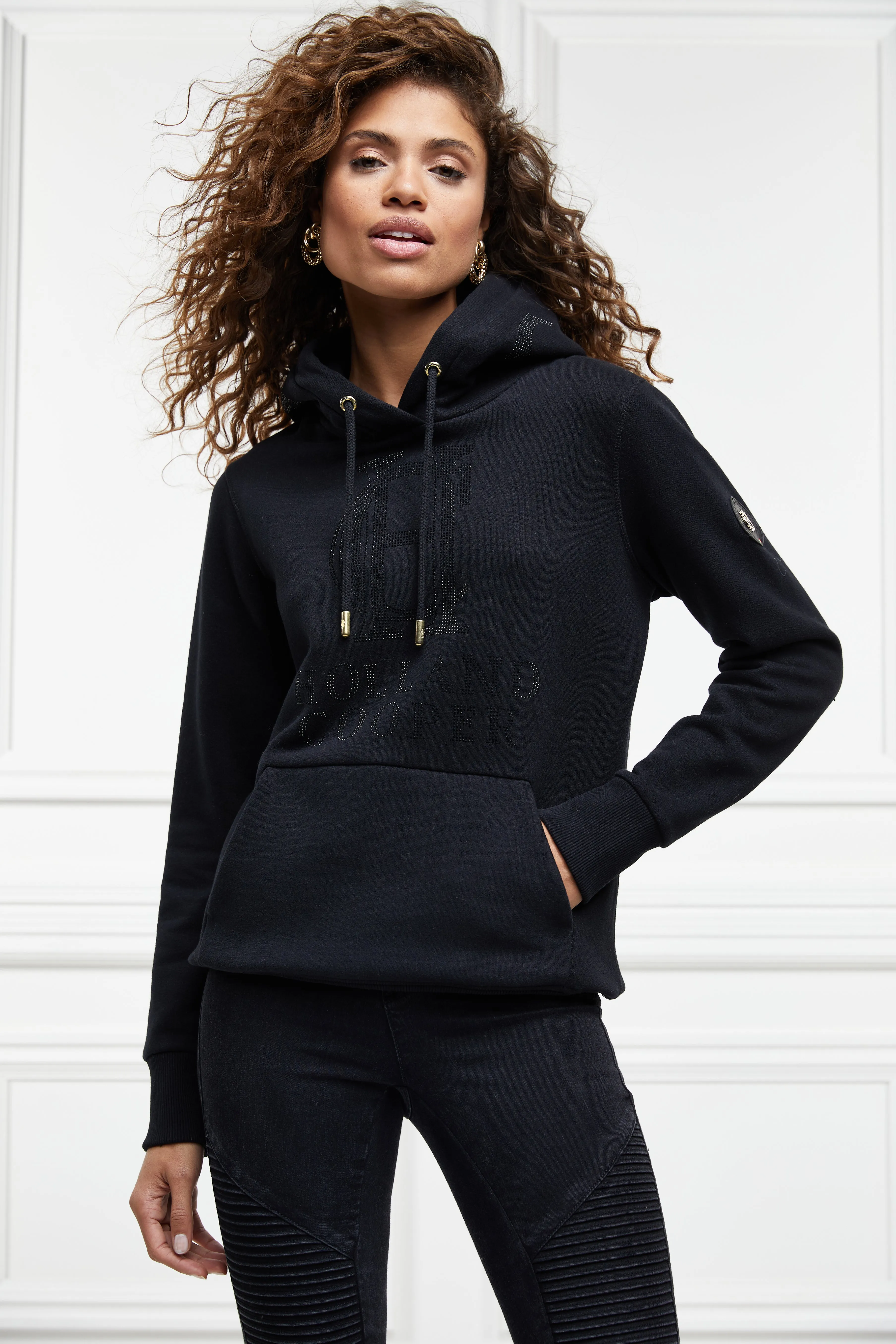 Essential Hoodie (Black)