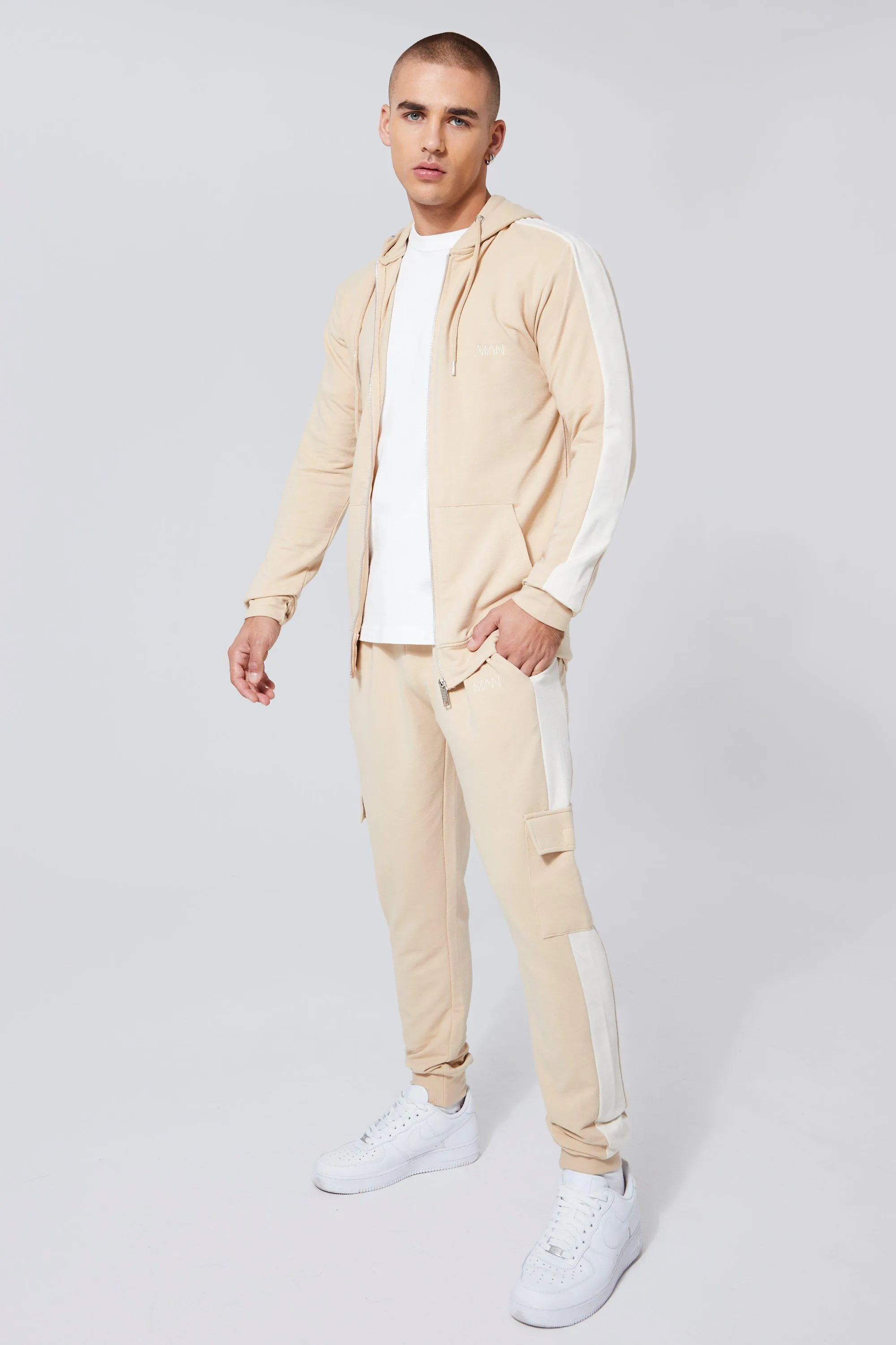 Man Muscle Fit Tracksuit With Cargo Pocket